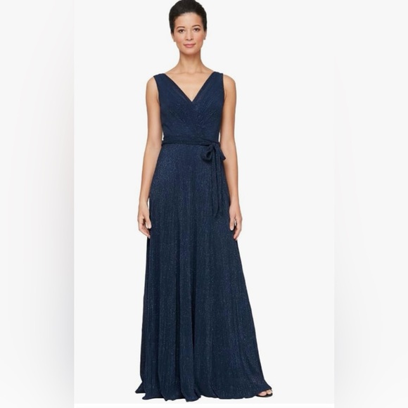Alex Evenings Dresses & Skirts - Alex Evenings Navy Blue Sleeveless V-Neck Long A-line, Formal Gown Wedding Guest
